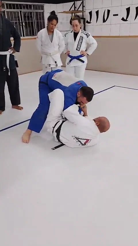 Prévia de um treino de jiu-jitsu